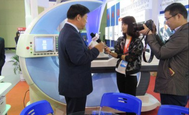 “科技引领未来 金字塔能量舱 助力中国健康产业快速发展”