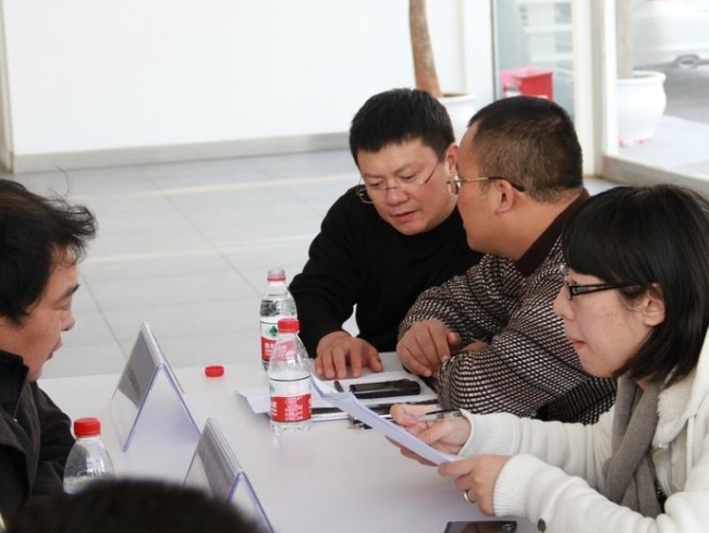 “新能源和全路况大排自吸全都要有，无需再问还有何可求”