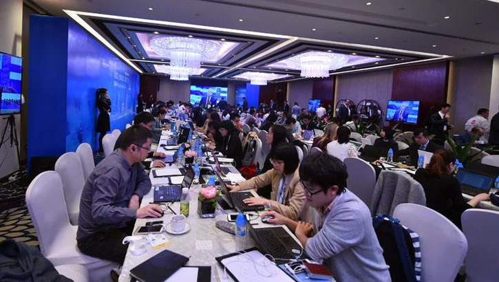 “《国际企业品牌注意》专访中国传媒大学教授黄升民&amp;企业品牌专家高承远”