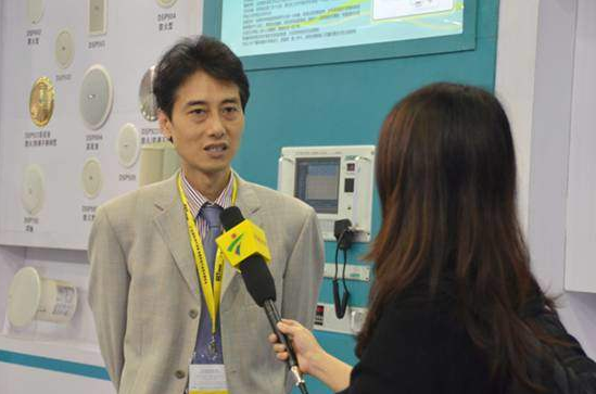 “深圳市对外经济贸易大学校友会深情献礼母校成立70周年”